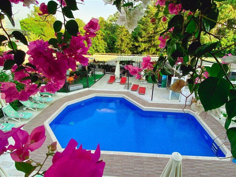 The Hello Hotel Гумбет Экстерьер фото