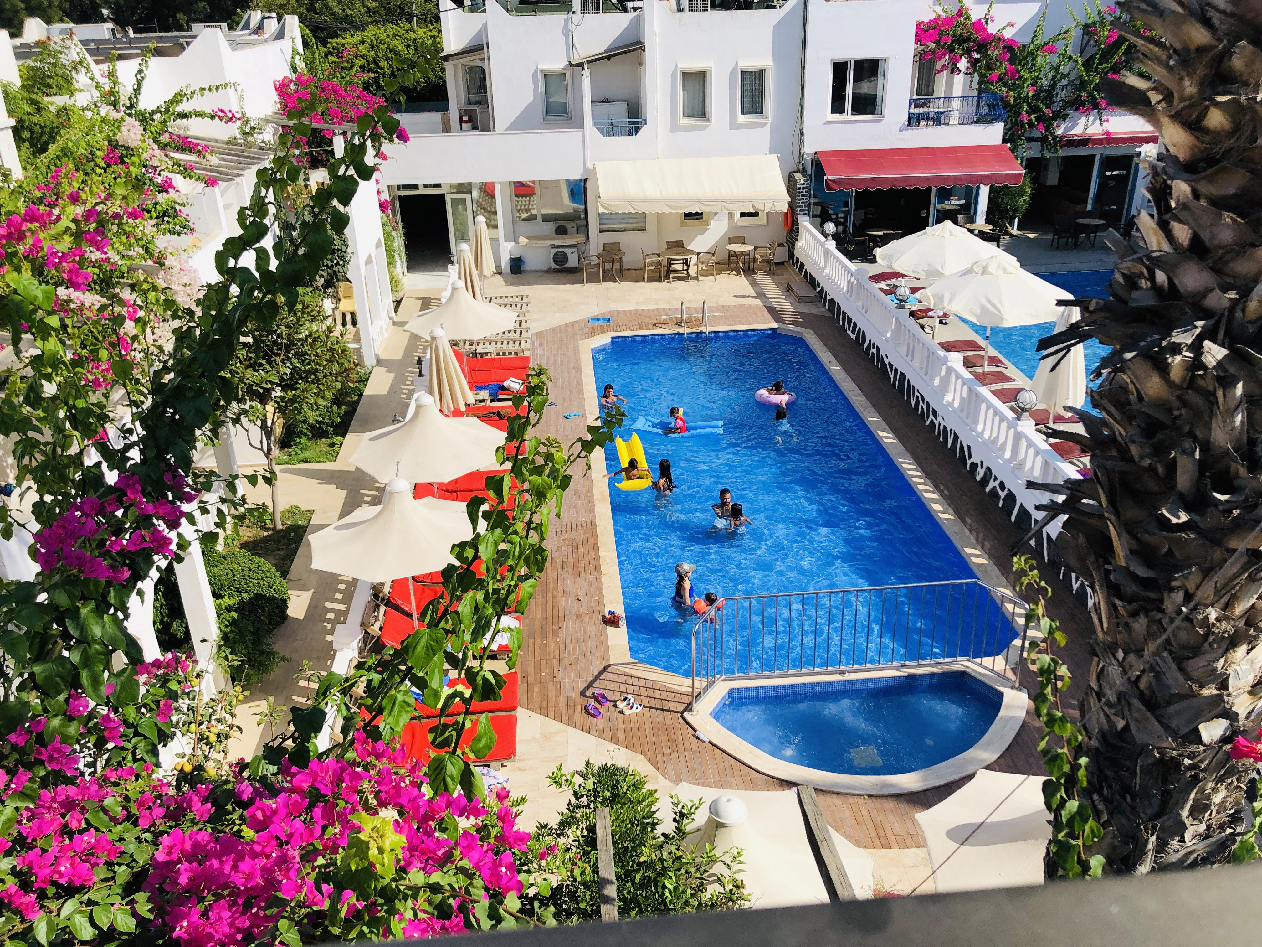 The Hello Hotel Гумбет Экстерьер фото